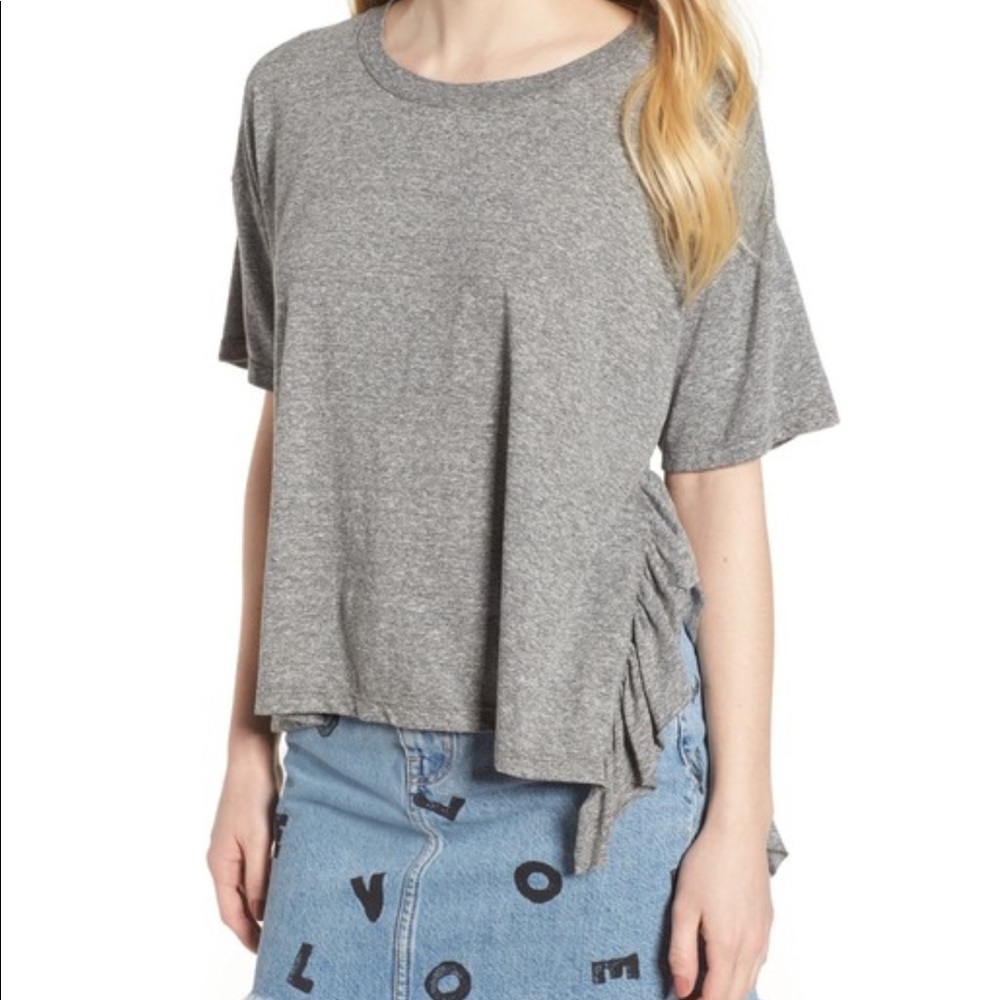 current/Elliott NWT the side slit ruffle tee